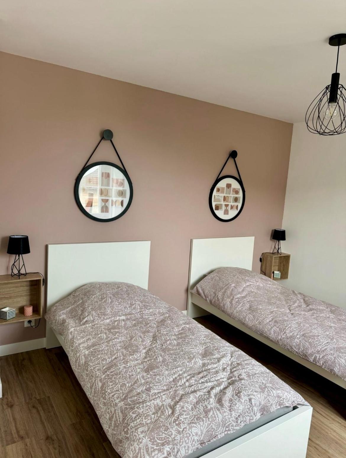 Appartement Cosy Et Calme Avec Parking Et Terrasse Prives Cravanche Exterior photo